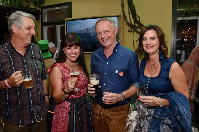 Gerd Pacher (Moveo) genoss einen gelungenen Abend mit Ehefrau und Guinness Bier.