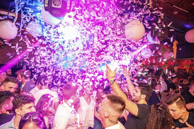 Beachvolleyball Party in Baden | Foto: Alexander Felten