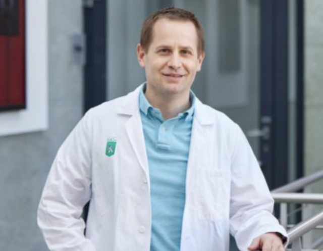 Primarius Stefan Pötz und neuer Standortleiter der Abteilung für Innere Medizin | Foto: LKH-Univ. Klinikum Graz/K. Remling