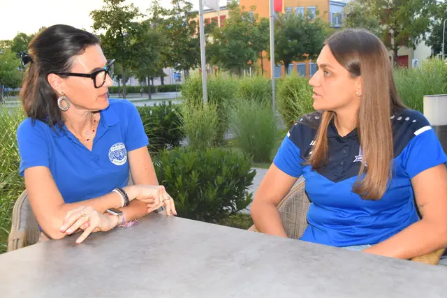 Gemeinsam sollen auch Vorurteile und Missverständnisse abgebaut werden, die es nach wie vor zum Frauenfussball gibt. | Foto: Michael Strini