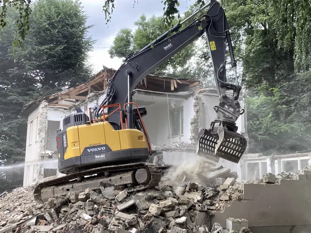 Die Arbeiten auf der Baustelle verlaufen planmäßig
Die Fertigstellung des Gebäudes ist im Frühjahr 2026 geplant. | Foto: Stadt Salzburg/Angelika Wirthenstätter