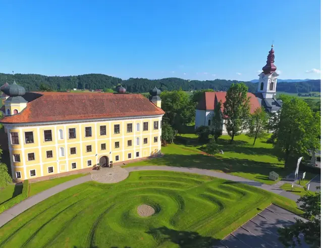 Das Schloss Gleinstätten bietet eine stimmungsvolle Atmosphäre beim Vollmond-Picknick.  | Foto: Marktgemeinde Gleinstätten
