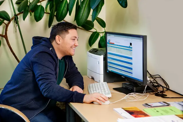 Der Bedarf an Arbeitskräften ist nach wie vor gegeben: Unternehmen im Bezirk Horn melden aktuell 219 offene Stellen und 32 freie Lehrstellen. | Foto: AMS Horn