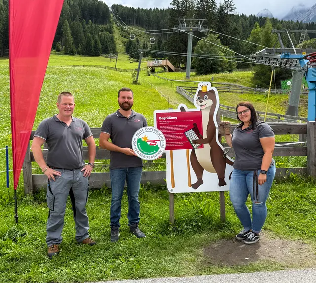 vl. Albert Albenberger – Betriebsleitung, Leonhard Rasinger – Geschäftsführung, Vanessa Hinterlechner – Marketing (Foto Serlesbahnen)