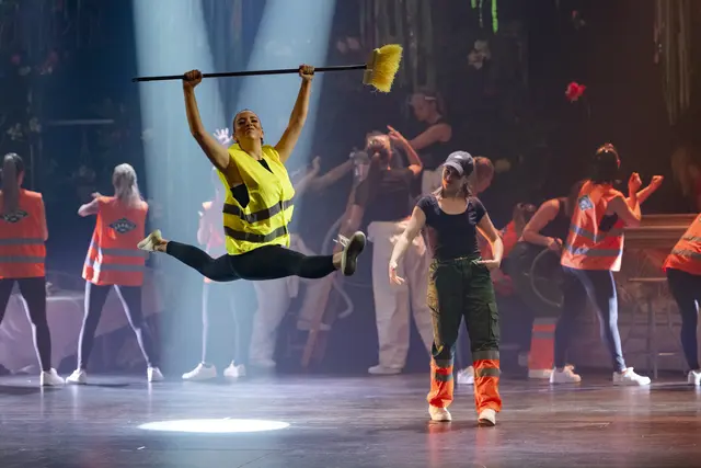 Mit der letzten Produktion "Starlight Bloom" konnte Dance Production Graz das Publikum begeistern. Für die nächste Produktion werden erwachsene Tänzerinnen und Tänzer gesucht. | Foto: Michaela Begsteiger