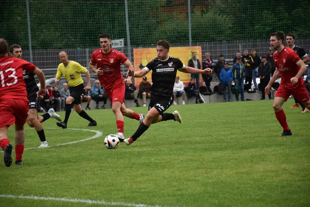 Im Endeffekt hatte der SV Fügen die Nase vorn.  | Foto: Haun