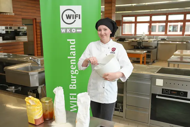 Konditor-Nachwuchstalent und WIFI-Trainerin Valentina Otzelberger. | Foto: WKB
