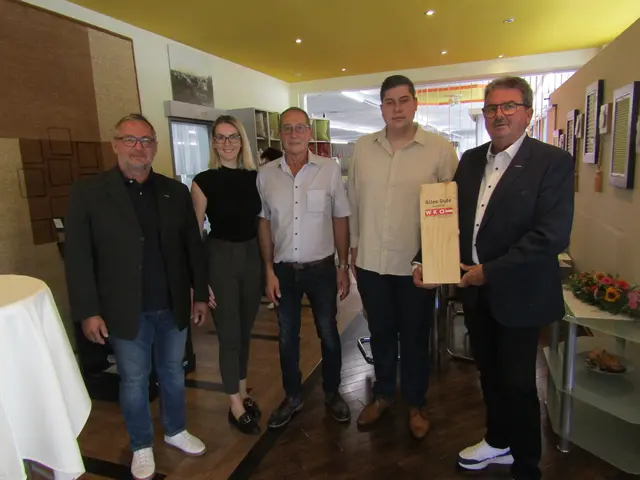 Josef Kropf, Katharina Bagdy, Siegfried Weber, Marc Weber und Gerald Gurdet (v. l)