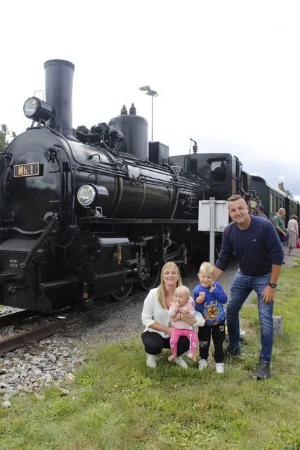 Mario und Nicole mit ihren Kindern Marcel und Nina | Foto: Walter Kellner
