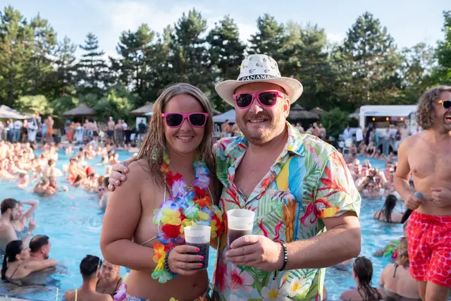 Melanie und Christian im Karibik Style  | Foto: Laura/Thomas Fischer