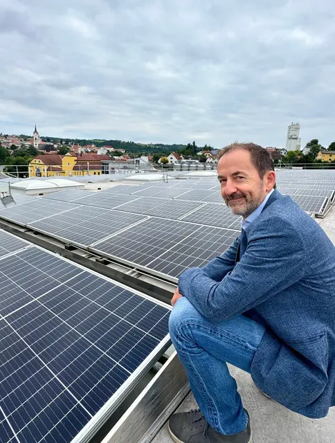 Franz Kolm, Leitung Fuhrpark und Logistik der Privatbrauerei Zwettl: Hier wird der produzierte Strom gleich wiederverwendet. | Foto: Rudolf Damberger