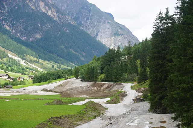 Ein Blick nach Gschnitz | Foto: Martina Obertimpfler