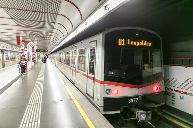Am Montagvormittag kommt es zu einem Einsatz beim Keplerplatz. Die U1 kann den Streckenabschnitt daher nicht passieren. (Archiv) | Foto: Manfred Helmer/Wiener Linien