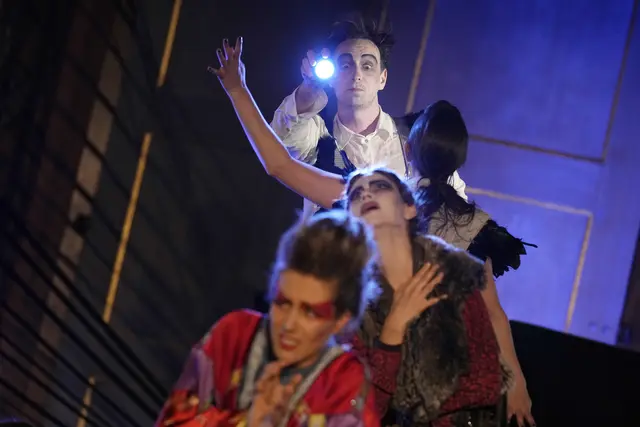 Antonia Ortner (Amor), Katharina Wegscheider (Euridice), Rückenansicht: Lena Obexer
(Proserpina), Sebastian Taschner (Aristeo) | Foto: Reinhard Winkler