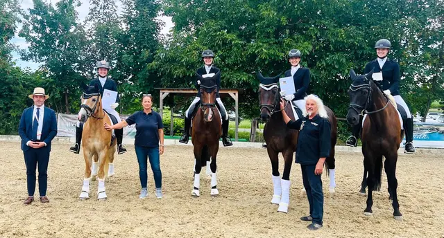 In der Klasse LM triumphierte Mara Kaltenecker. Claudia Volk überzeugte und wurde Zweite. Die Plätze drei und vier gingen ebenfalls nach Stegersbach: Alena Jurasits  und Lea Popofsits komplettierten das starke Teamergebnis. | Foto: EPS/Privat
