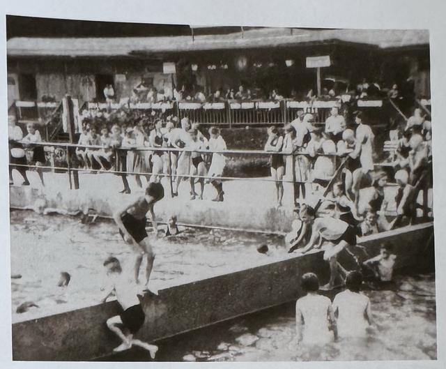 Das damalige Freibad Rosental war gut besucht. | Foto: Gemeinde Rosental