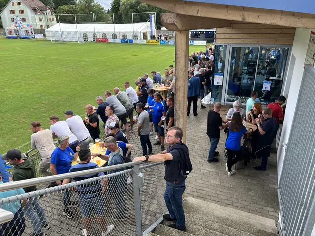 Mehr als 250 Fußballfans ließen sich die spannenden Fußballspiele nicht entgehen. | Foto: Marktgemeinde Neudau