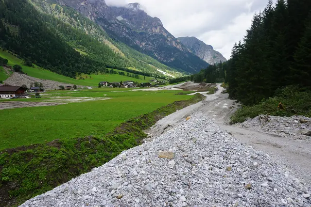 Ein Blick nach Gschnitz | Foto: Martina Obertimpfler