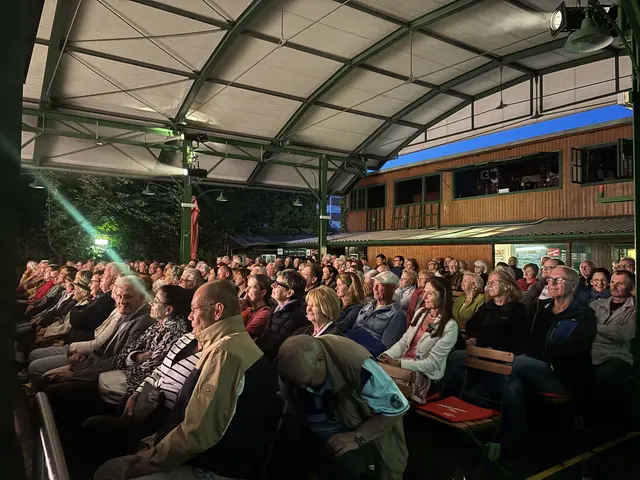 Die Ottakringer Kaufverein konnte sich über eine Sondervorstellung von "Der eingebildete Kranke" freuen.  | Foto: Herbert Hlozek