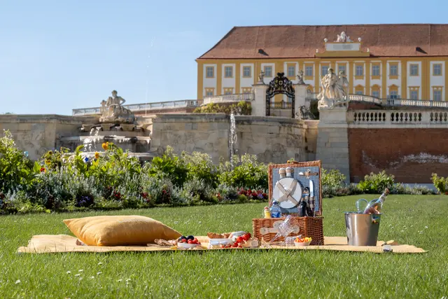 Bis Ende August gibt es ein tolles Programm auf Schloss Hof. | Foto: Schloss Hof
