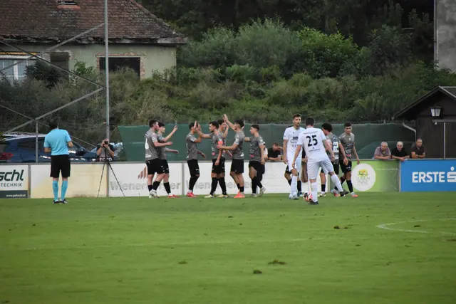 Oberwars Spieler dürfen sich über einen klaren Sieg in Stegersbach und den Aufstieg in die zweite Cuprunde freuen. | Foto: Michael Strini