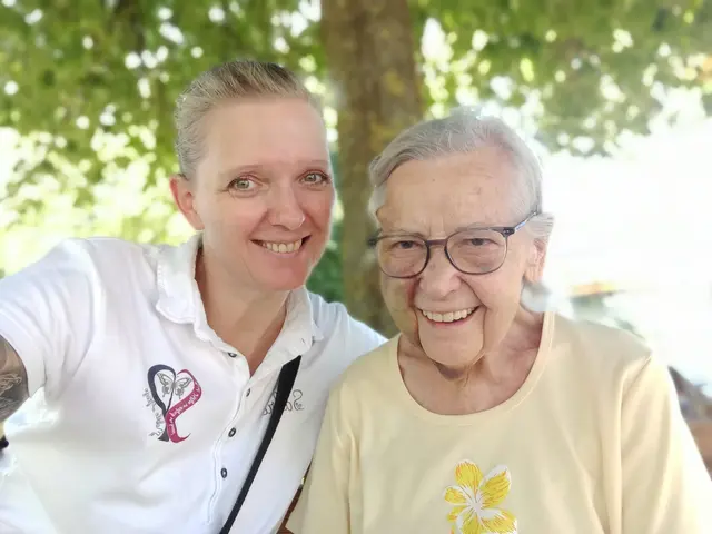 Seit Oktober 2021 ist Sandra Petz aus Hörsching mit Herz und Seele in der mobilen Pflege aktiv. | Foto: Petz