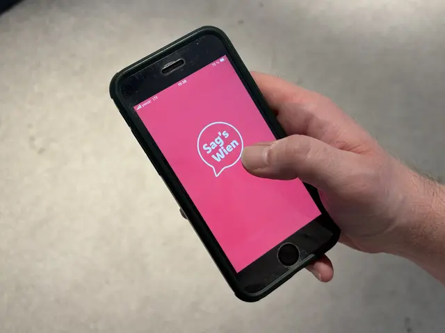 Seit über acht Jahren gibt es die "Sag's Wien"-App. Immer mehr Meldungen über Missstände gehen über diese bei der Stadt ein. | Foto: Andreas Pölzl/MeinBezirk Wien