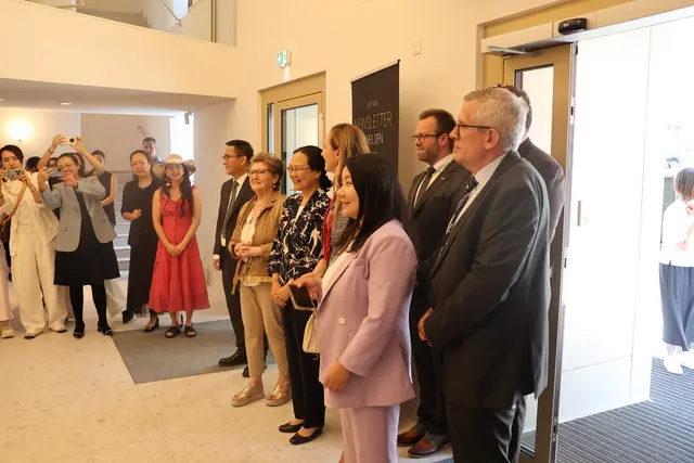 Große Begeisterung zeigte sich auch beim Auftritt der chinesischen Musikschülerinnen. | Foto: Kathrin Schauer