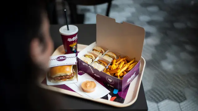 Kleine Burger, sogenannte "Slider", gibt es ab 14. August in der Millennium City. | Foto: The Guardians/Christopher Blank