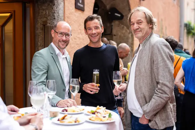 v.l.: Landesrat Mario Gerber, Stefan Wanner Wirtschaftskammer, Dietmar Hernegger WK Obmann | Foto: Thomas Steinlechner