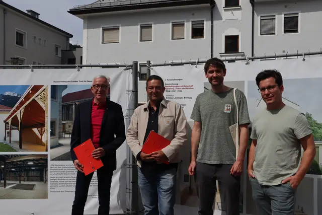 Bgm. Herbert Mayer, Peter Nagelschmiedt, Florian Schweiger und Elias Walch. | Foto: Seelos
