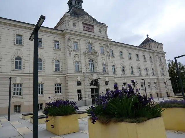 Die Staatsanwaltschaft St. Pölten ermittelt gegen einen 57-jährigen Steirer. Er soll einer 71-jährigen Niederösterreicherin eine tödliche Dosis Medikamente verabreicht haben.  | Foto: Archiv/Probst