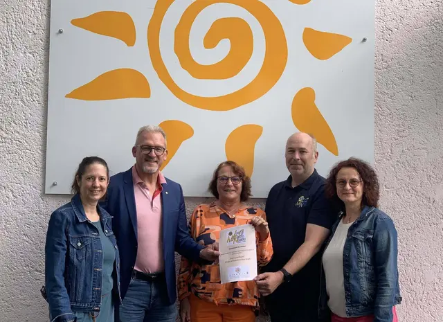 Katharina Steiner-Dorfer (vitamin R – Geschäftsleitung), Heimo Orter (Past Präsident), Bettina Golob (Sekretärin), Martin Wilke (Präsident), Romana Ravnjak (vitamin R – Geschäftsleitung)​ | Foto: vitamin R