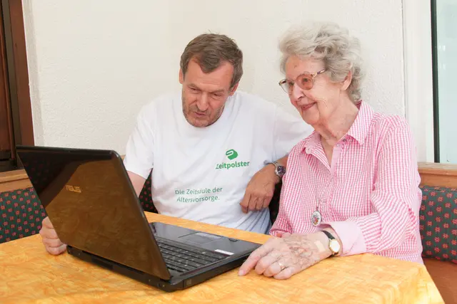 Soziales tun und diese Stunden selbst einlösen können: Das Prinzip von Zeitpolster. | Foto: zVg Zeitpolster