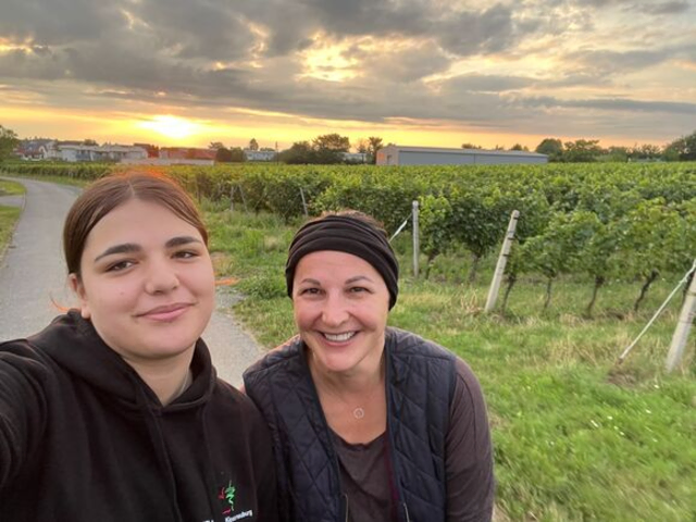 Im Weingut Silvia Heinrich trifft jahrzehntelange Erfahrung auf moderne Technik und neue Produktideen. | Foto: Weingut Silvia Heinrich