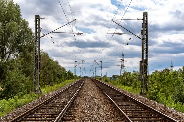 Von 11. bis 31. August finden nachts und wochenends Arbeiten statt. | Foto: Andy Ilmberger/adobe.stock