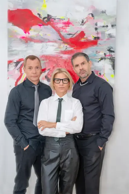 Kristina Sprenger in "Kunst" mit Manuel Witting und Christoph von Friedl erleben. | Foto: Andreas Tischler