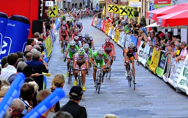 Der Rundkurs in der Altstadt wird wieder zum Radsport Mekka. | Foto: Stadt Schwaz