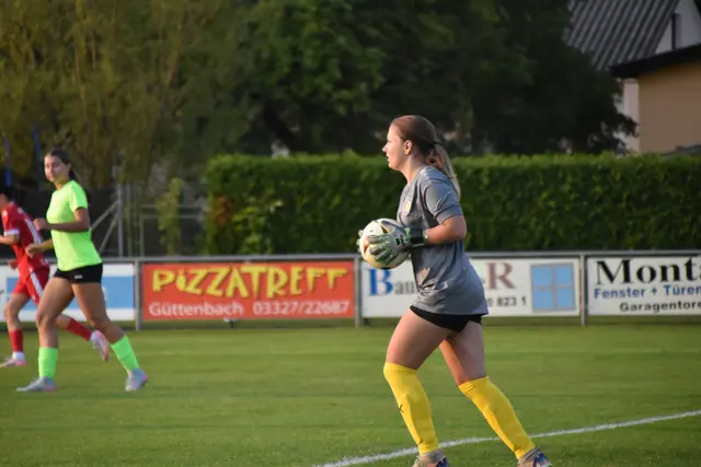 Phoebe-Alexa Lissl hielt die Null für ihr Team fest. | Foto: Michael Strini