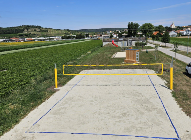 Neuer Beachvolleyballplatz in Jois | Foto: Jois Info