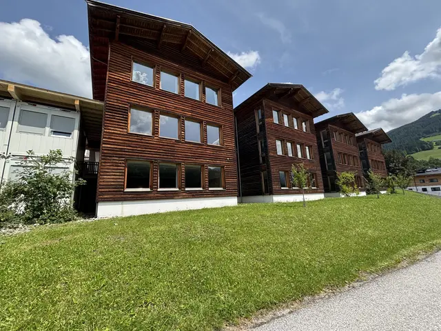 Der Neubau der Volksschule ist neben der Mittelschule geplant.  | Foto: Barbara Fluckinger