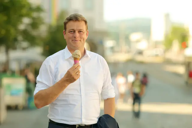 Landesrat Stefan Kaineder empfiehlt, Preise zu vergleichen. | Foto: Land OÖ/Denise Stinglmayr