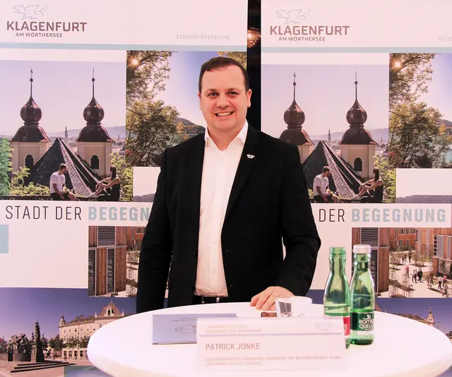 Vizebürgermeister Patrick Jonke bei der Pressekonferenz im Rathaus. | Foto: StadtKommunikation