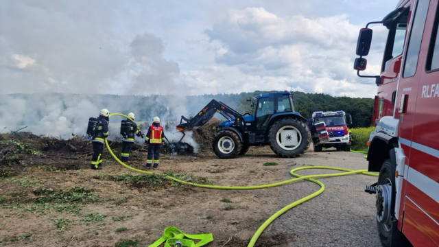Ein schneller Einsatz der Feuerwehren verhinderte eine Ausbreitung. | Foto: DOKU-NÖ