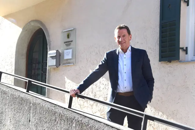 "Der Verbandsausschuss des Gemeindeverbandes BKH St. Johann sieht in einer Kooperation auf Augenhöhe zwischen zwei eigenständigen, starken Partnern den sinnvollsten und realistischsten Weg", sagt Bgm. Paul Sieberer, Obmann des Gemeindeverbands für das Bezirkskrankenhaus St. Johann. | Foto: Archiv/Johanna Bamberger