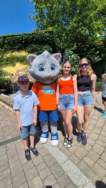 Die diesjährige Kinderferienaktion der Volkspartei Traismauer führte 71 Teilnehmerinnen und Teilnehmer in den beliebten Familypark. | Foto: VP Traismauer