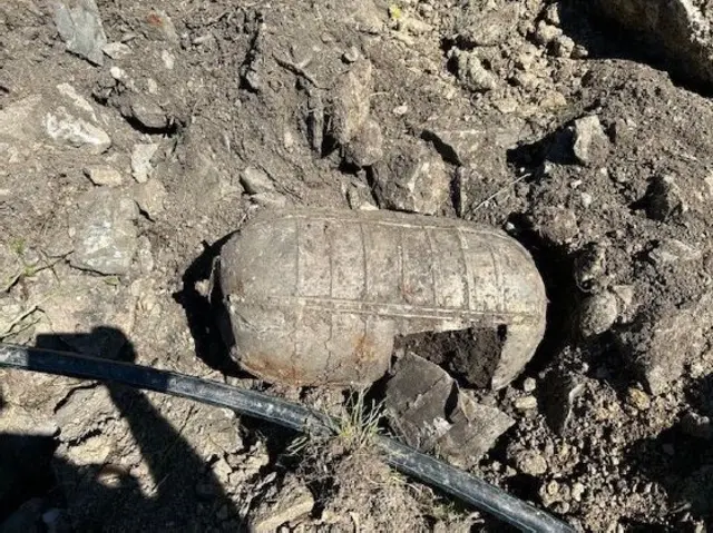 Ein überraschender Fund bei Bauarbeiten in Spiss. | Foto: LPD Tirol