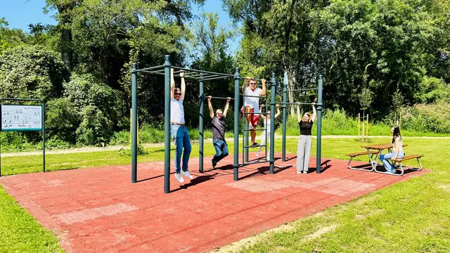 Bei der Vor-Ort-Kontrolle des Landes Oberösterreich wurde auf der Gusental-Terrasse in Katsdorf gleich fleißig trainiert. | Foto: Leader-Region Perg-Strudengau