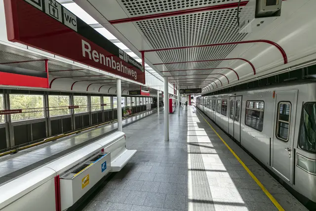 In der Station Rennbahnweg kommt es Freitagvormittag zu einem Rettungseinsatz. (Archiv) | Foto: Manfred Helmer/Wiener Linien