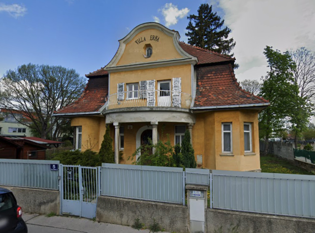 So sah die "Villa Erna" im Jahr 2022 aus.  | Foto: Google Maps